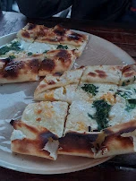Pide Spinat Käse Ei
