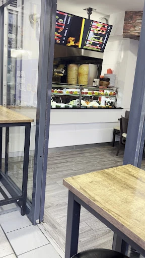 Delil Pizza-& Kebaphaus photo 2
